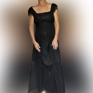 Faviana vintage Elegant Black beaded square neck cap sleeve Evening Gown